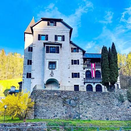 Schloss Suessenstein בית הארחה Huettenberg