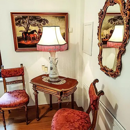 Schloss Suessenstein בית הארחה