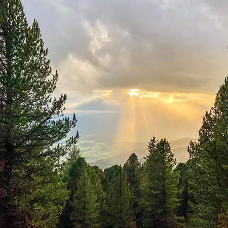 Konukevi Schloss Suessenstein Huettenberg