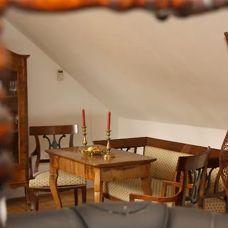 Schloss Suessenstein בית הארחה 3*