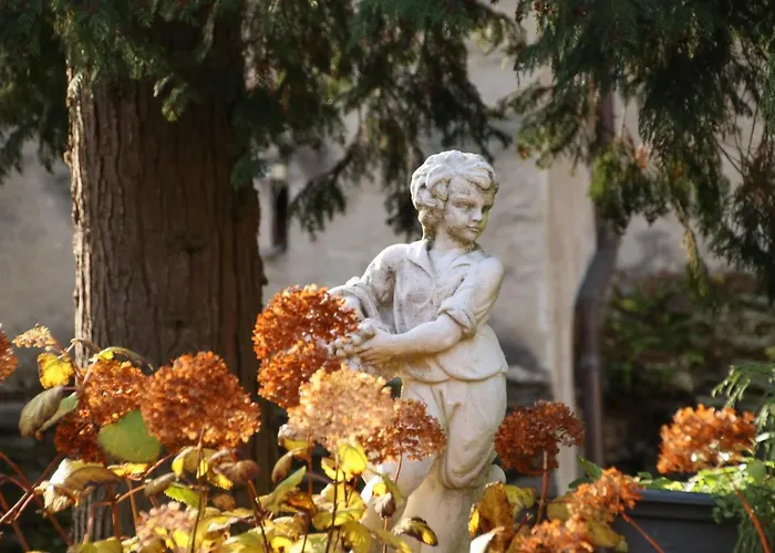 Schloss Suessenstein 3* Huettenberg