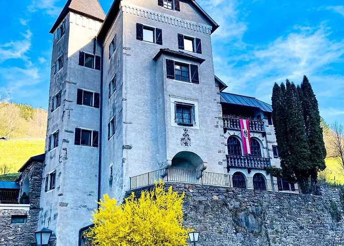 Schloss Suessenstein 3*